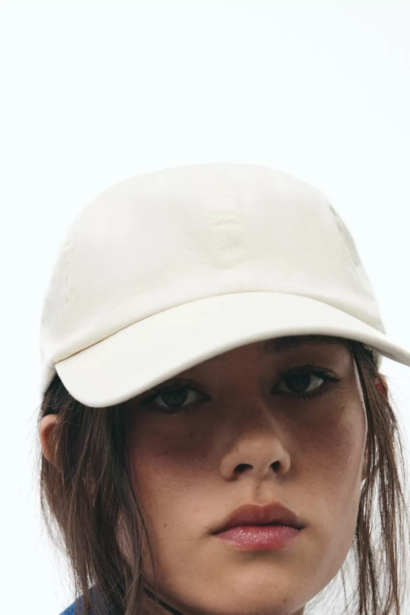 FADED TWILL CAP offers at S$ 29.9 in ZARA