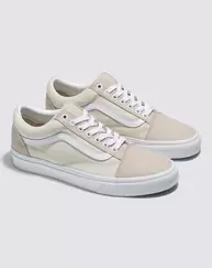 Summer Linen Old Skool Shoe offers at S$ 109 in Vans