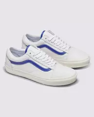 Old Skool Leather Shoe offers at S$ 65.4 in Vans