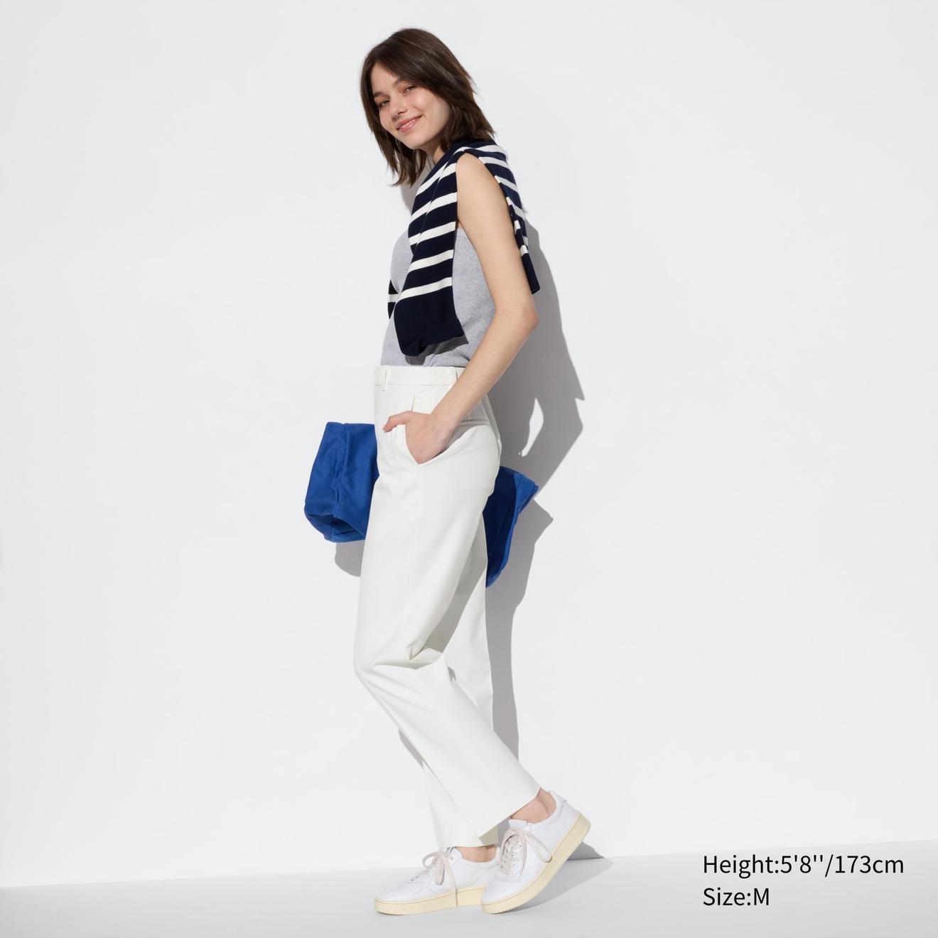Smart Ankle Pants (Longer Length: 71cm) offers at S$ 39.9 in Uniqlo