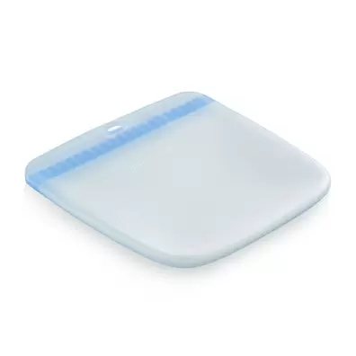 Medium Slim Silicone Bag (1) 980ml offers at S$ 23.8 in Tupperware