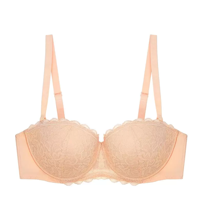 SIMPLY FASHION BLOSSOM WIRED PADDED DETACHABLE BRA offers at S$ 49.9 in Triumph