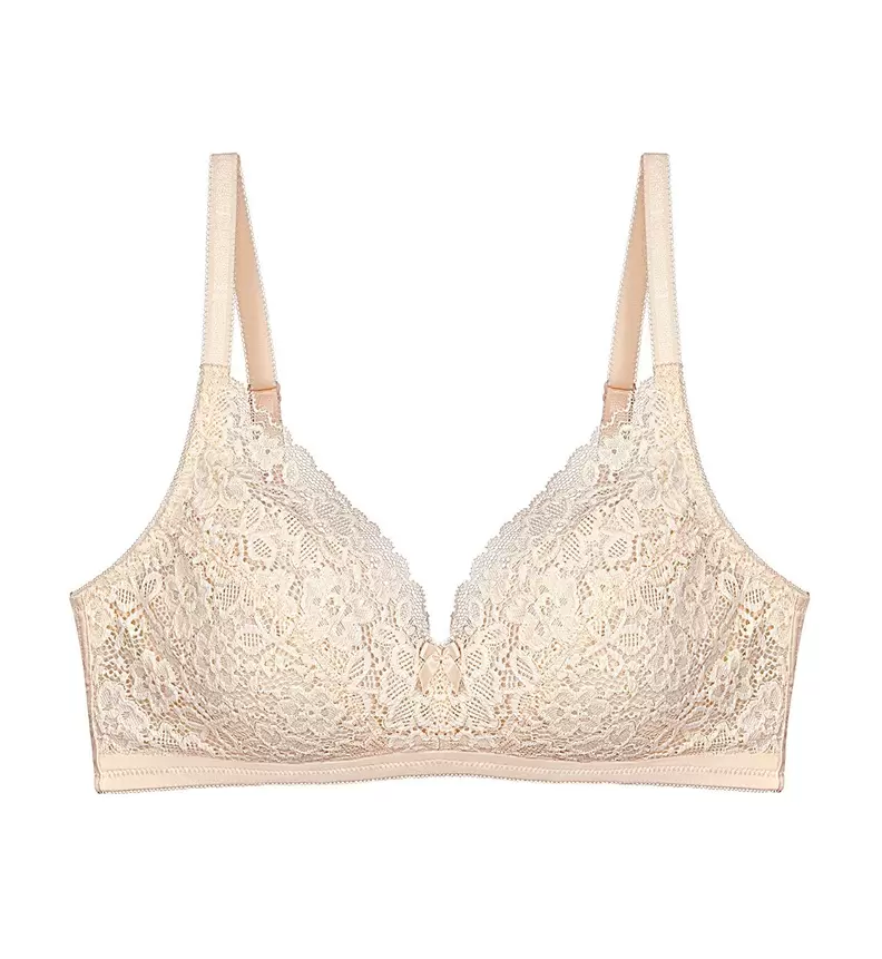 SIMPLY NATURAL BEAUTY NON-WIRED PADDED BRA offers at S$ 49.9 in Triumph