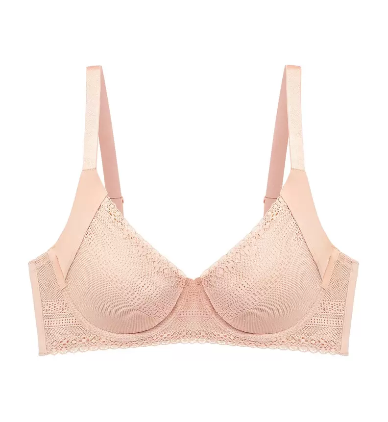 SECRET CONTOUR WIRED PADDED BRA offers at S$ 35.7 in Triumph