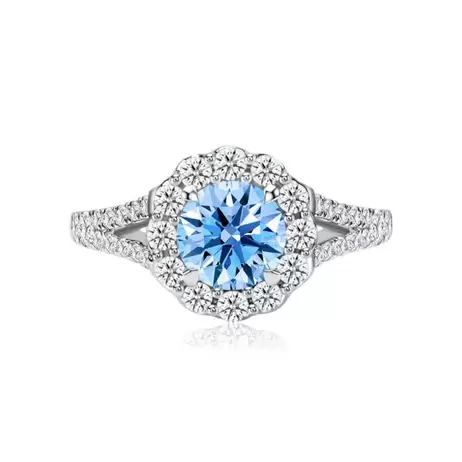 Star Carat Bloom Blue Diamond Ring (1.0ct) offers at S$ 5539 in SK Jewellery