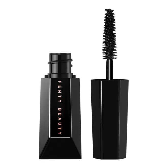 Hella Thicc Volumizing Mascara (Cuz I'M Black) offers at S$ 665 in Sephora