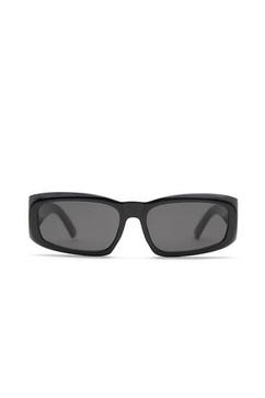 Grey sunglasses offers at S$ 24.9 in Pull & Bear