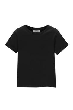 Basic fitted short sleeve T-shirt offers at S$ 17.9 in Pull & Bear