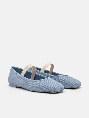 Eris Ballerina Flats offers at S$ 75.9 in Pedro