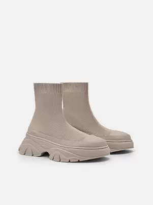 Hybrix Ankle Boots offers at S$ 99.9 in Pedro