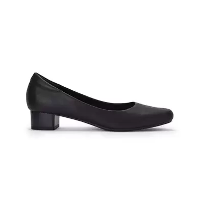 BATA Women Round Toe Pumps offers at S$ 49.95 in Bata
