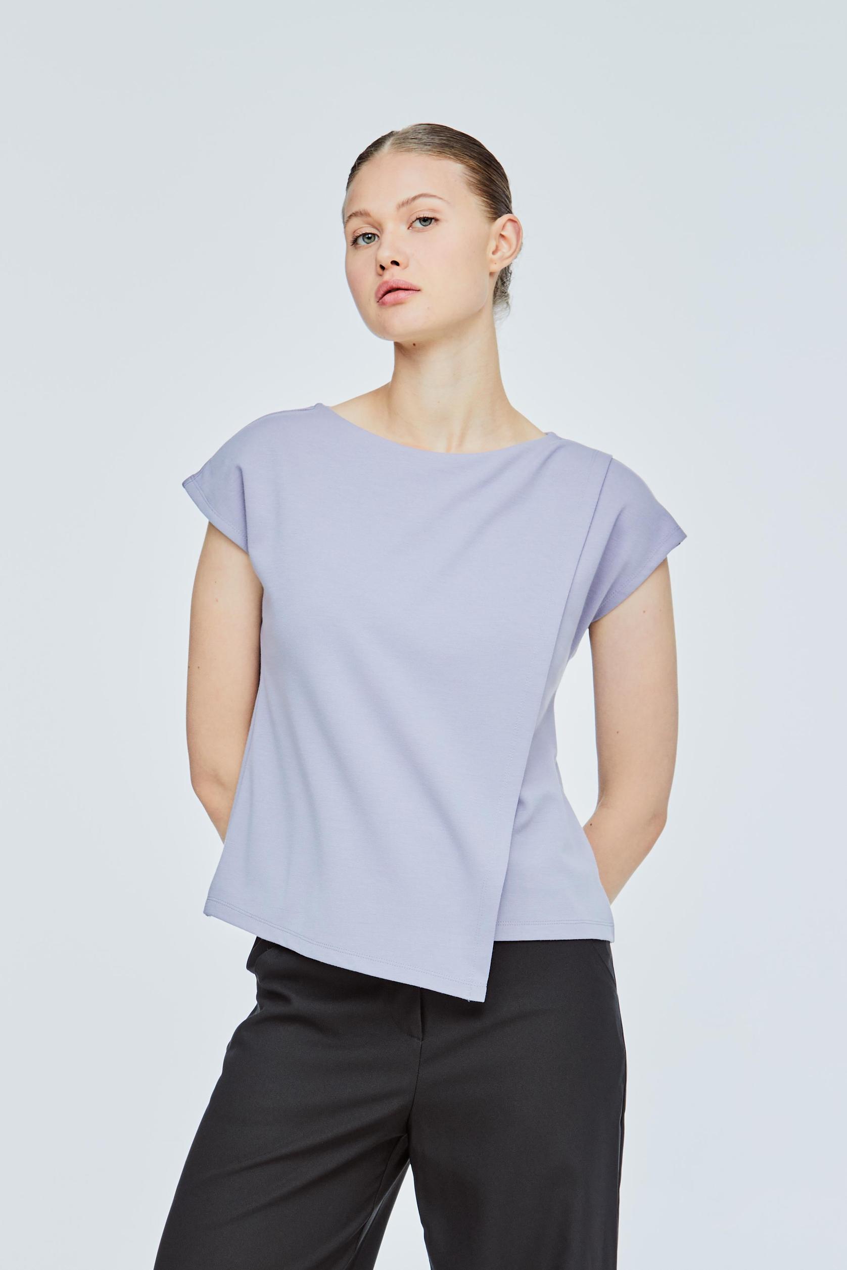 Asymmetrical Panelled Tee Blouse offers at S$ 19.9 in Iora