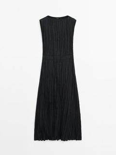 Pleated black dress offers at S$ 225 in Massimo Dutti