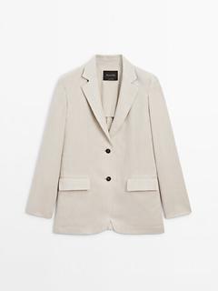 Oversize suit blazer offers at S$ 325 in Massimo Dutti