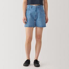 Women's Kapok blend denim wide short pants offers at S$ 39 in MUJI