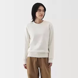 W's Sweatshirt offers at S$ 20 in MUJI