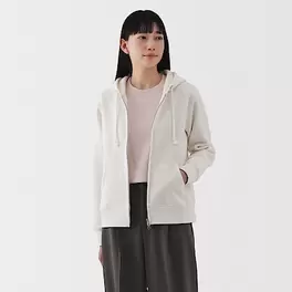 W's Sweat zip up hoodie offers at S$ 30 in MUJI